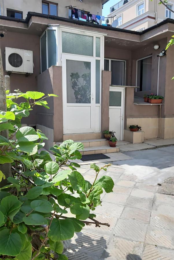 Central House Varna Luaran gambar