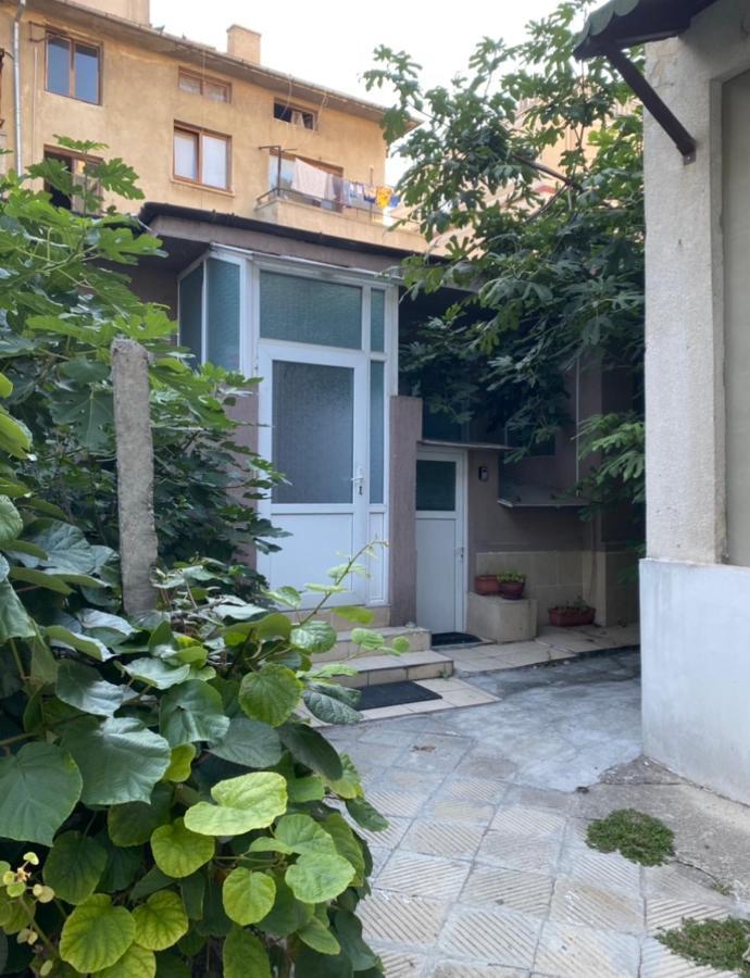 Central House Varna Luaran gambar